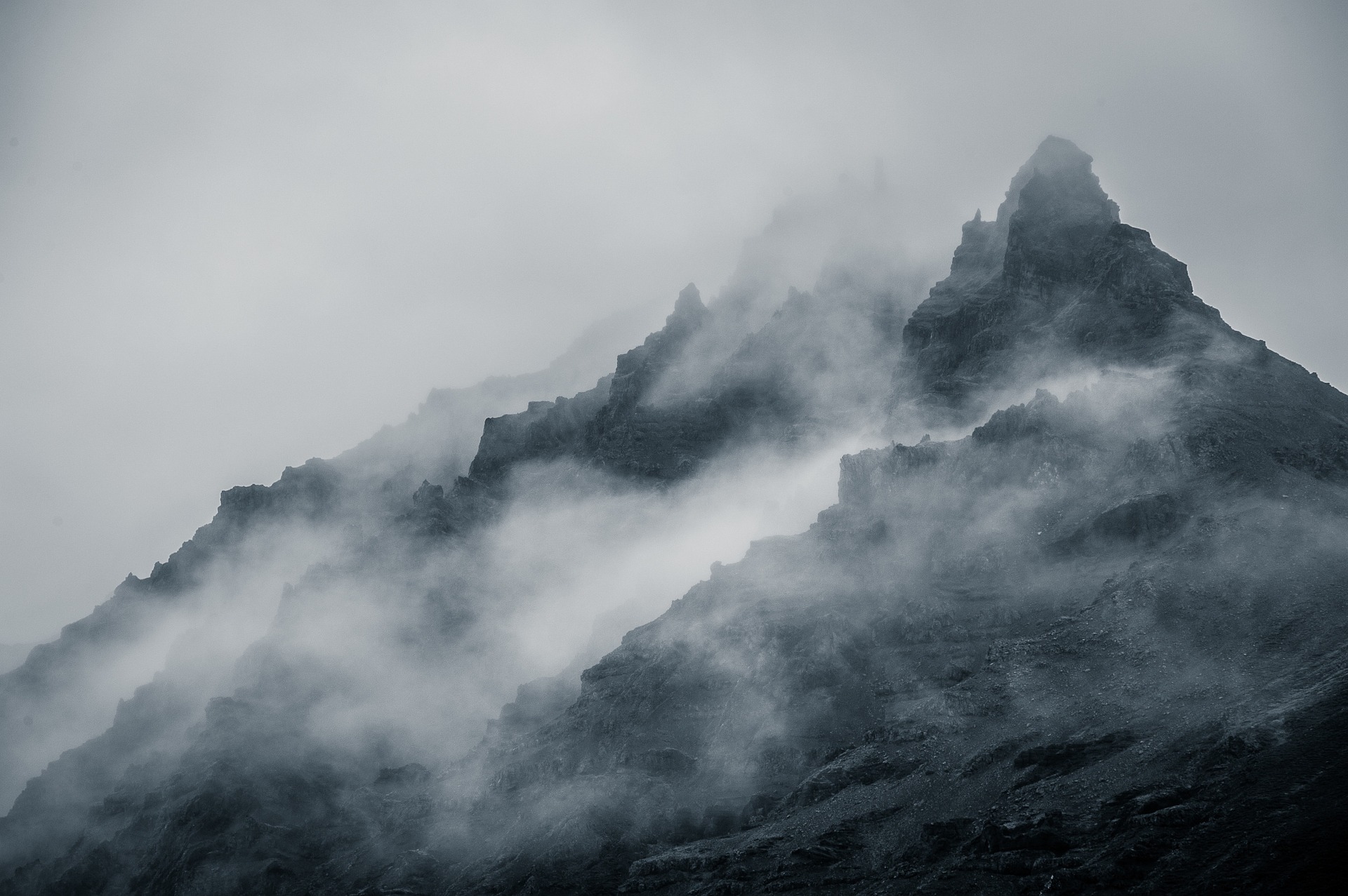foggy-1149637_1920