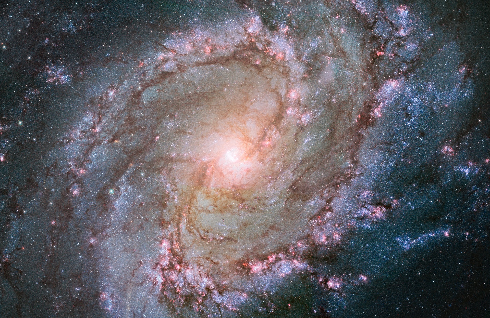 southern-pinwheel-galaxy-1236300_1920